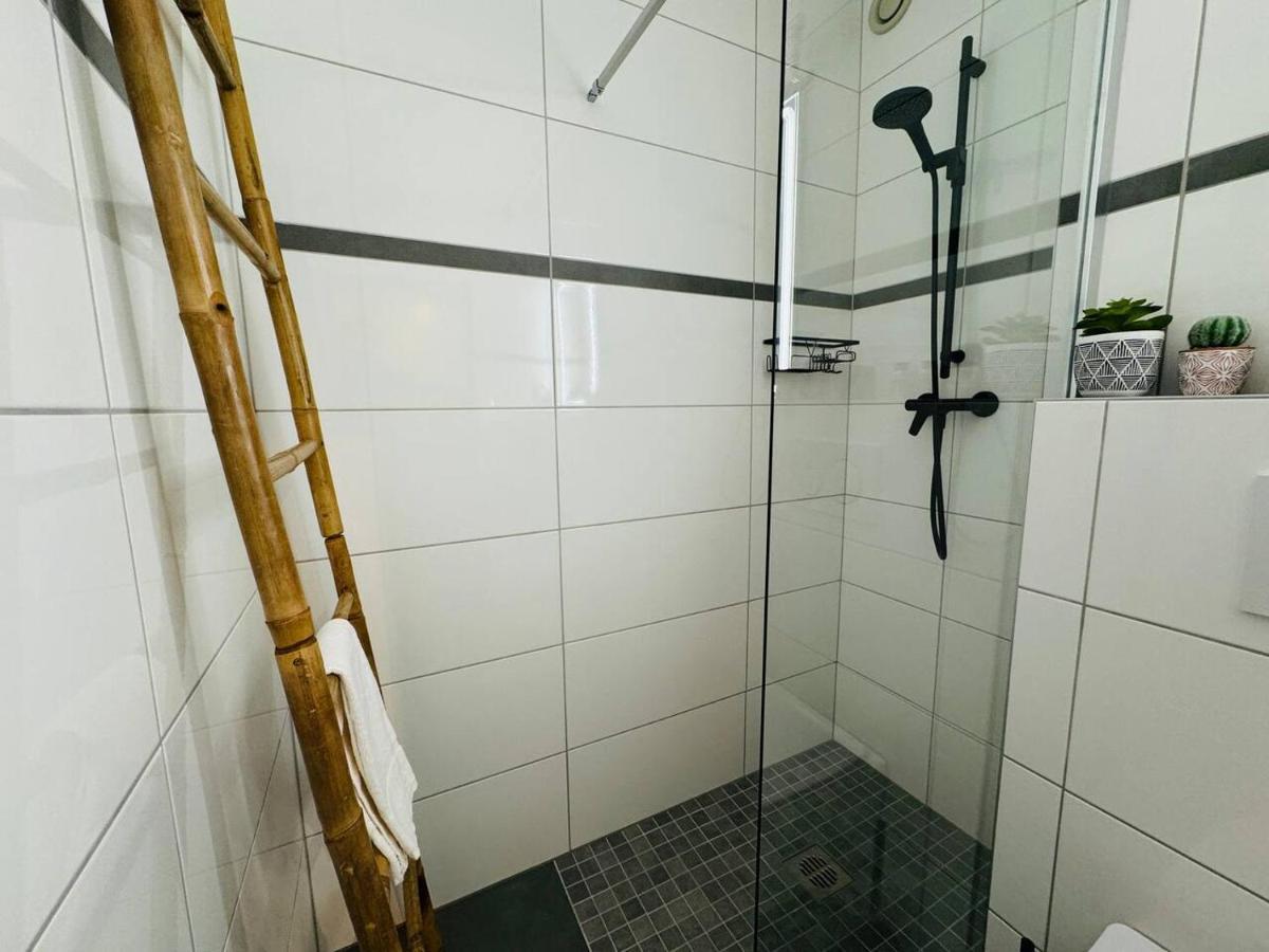 Klassen Stay - Design Studio In 11 Etage - Tolle Aussicht - Sauna, Pool - Netflix Lahnstein Buitenkant foto